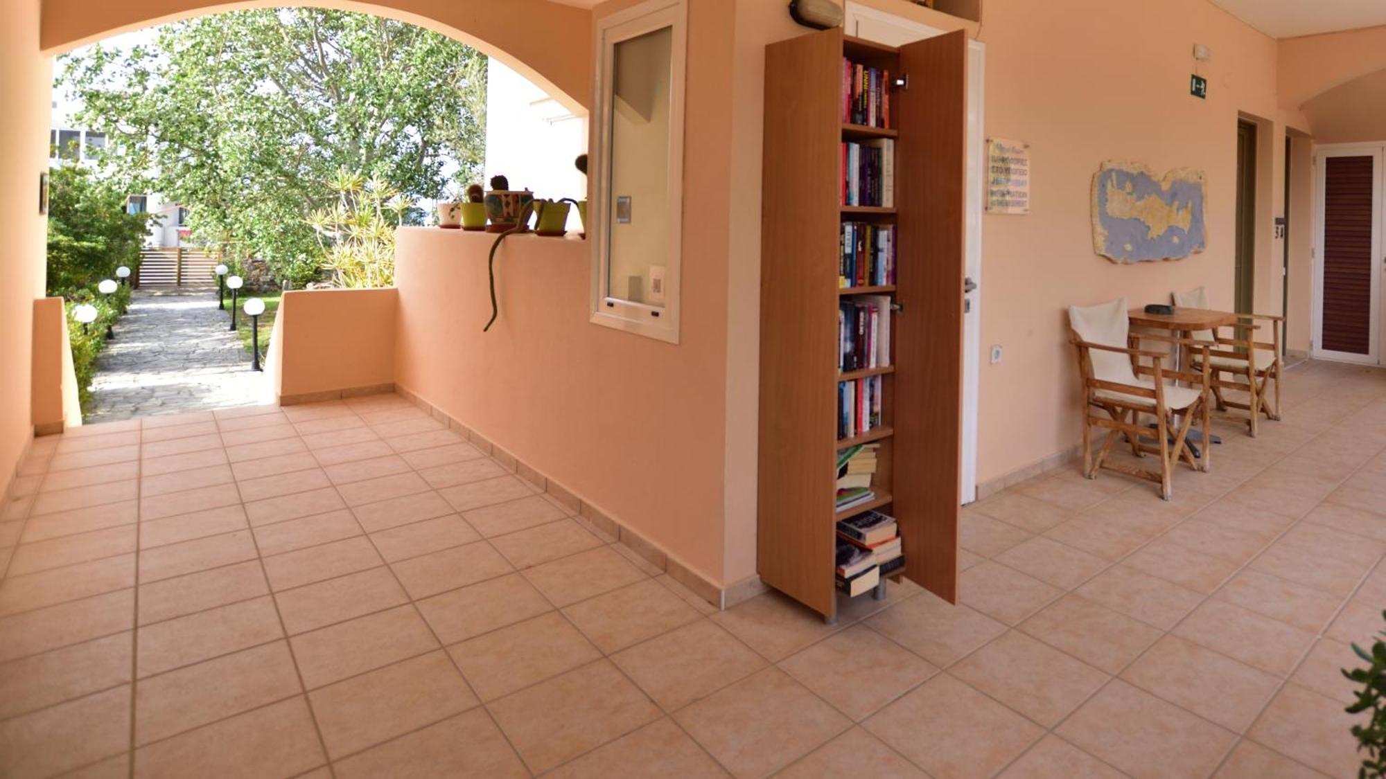 Flisvos Rooms Palaiochora Dış mekan fotoğraf